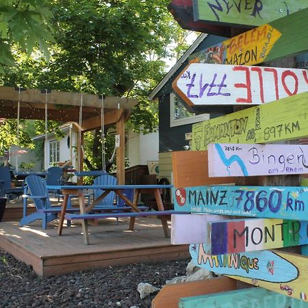 Kelowna International Hostel Dış mekan fotoğraf